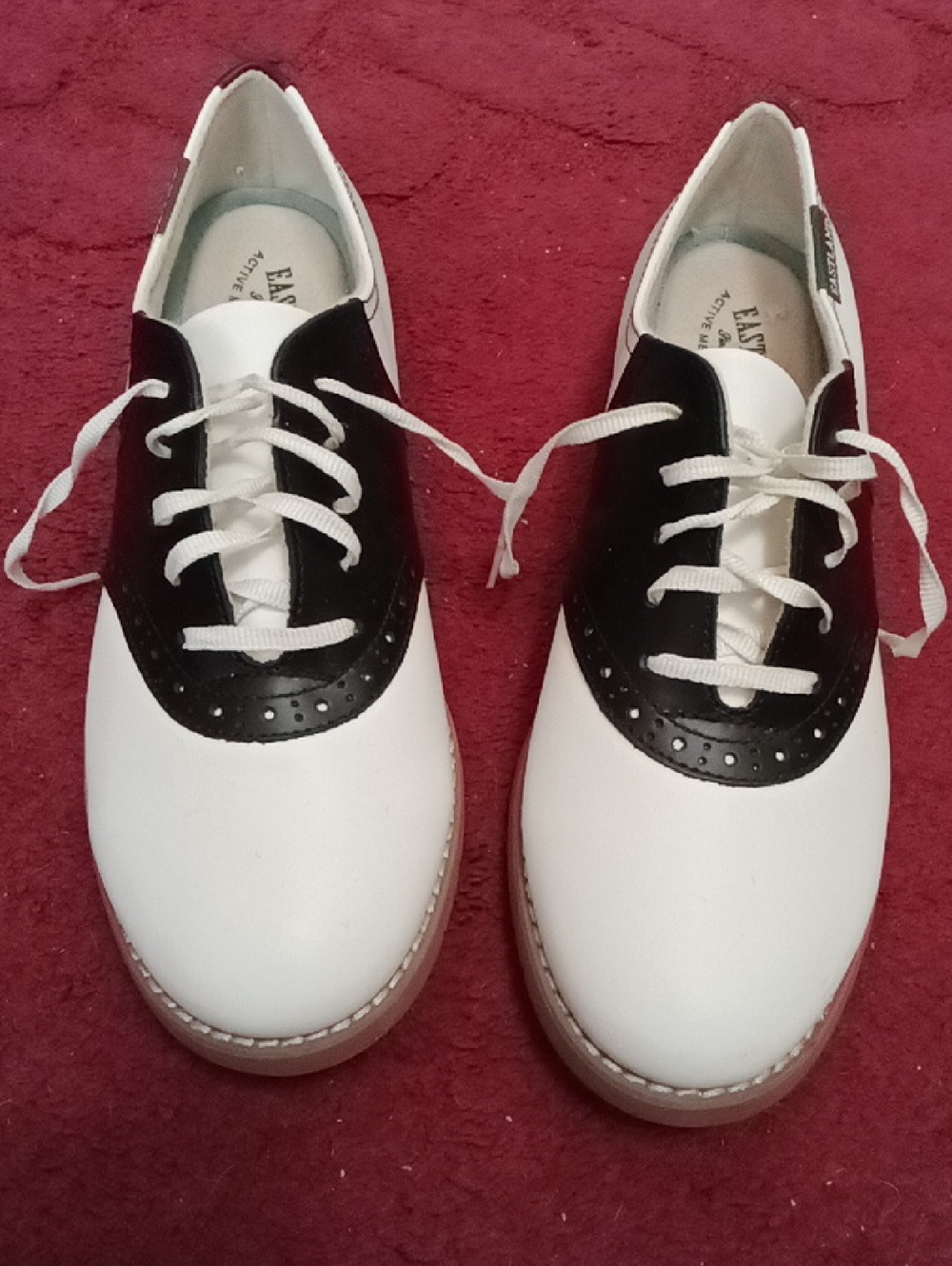 EASTLAND Black & White Saddle Oxfords